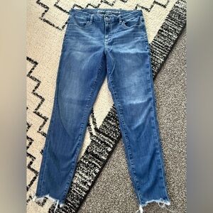 American Eagle Outfitters Curvy High Rise Jegging Crop Jeans